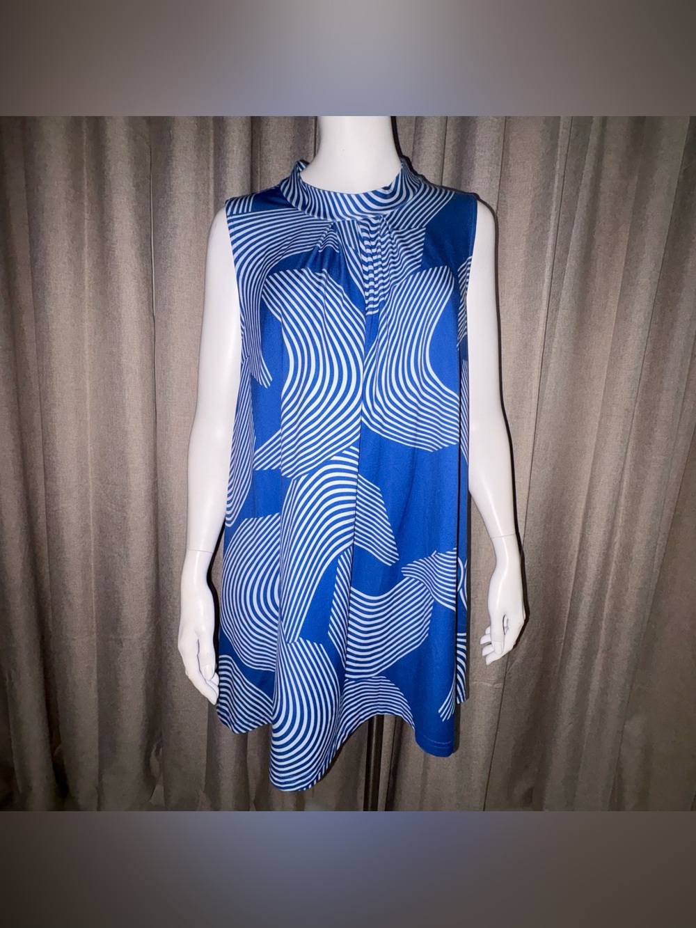 LILY SZ XL Sleeveless Blue Patterned Swing dress tunic